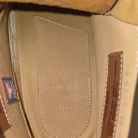Louis Vuitton + Timberland 6 inch Ankle Boot Embossed Monogram -- Wheat - Picture 6 of 8